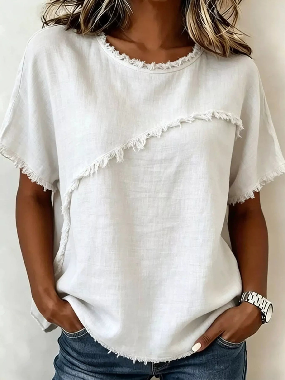 Blusa de manga corta con borde deshilachado — talla completa